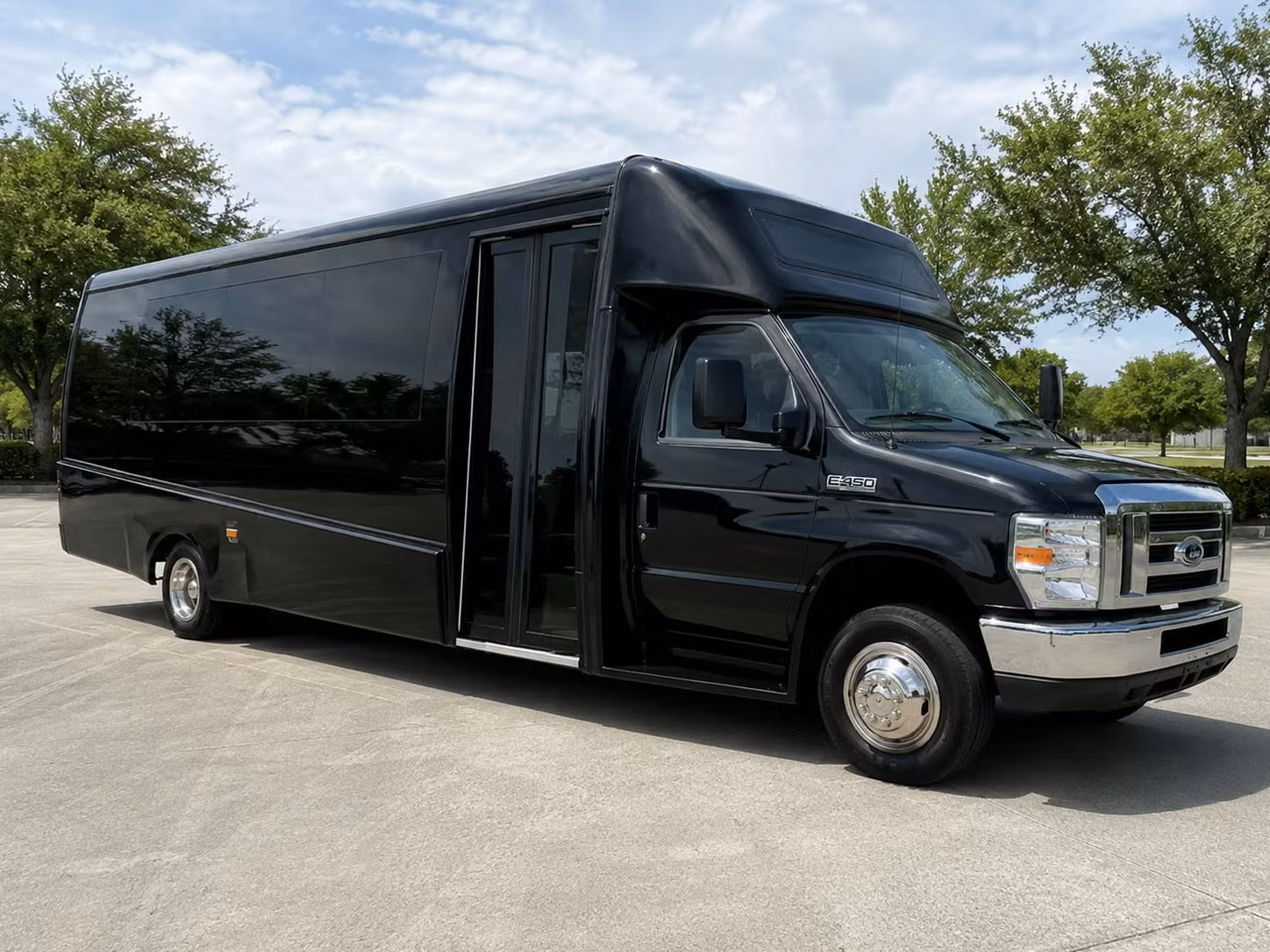 18 passenger minibus