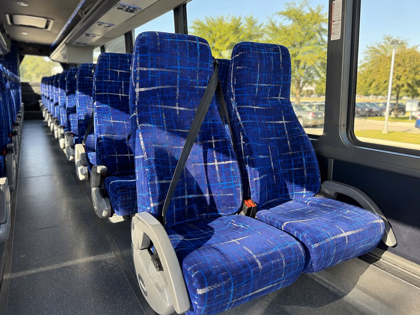 charter buses for large prom groups traveling together across broward county