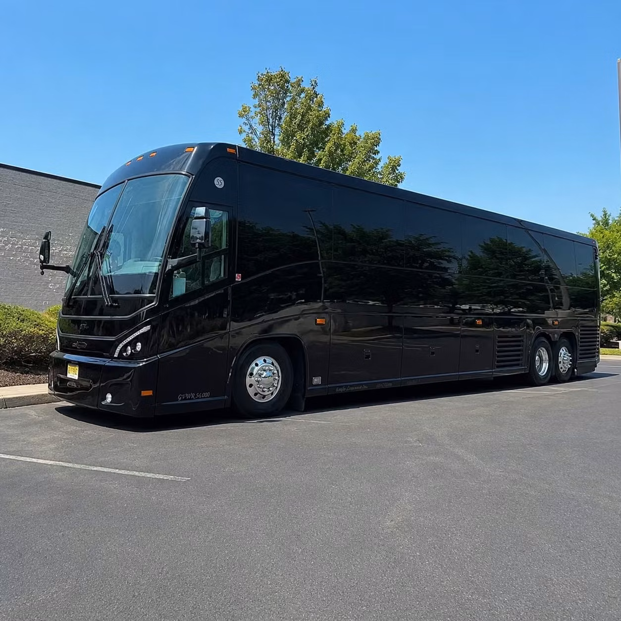 reliable personnel shuttles between pembroke pines government facilities and regional installations