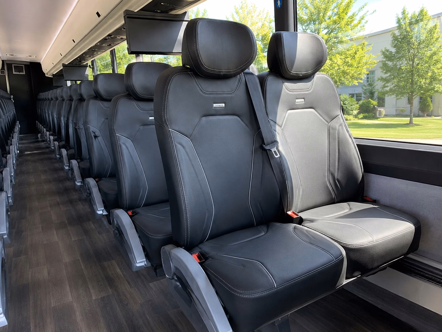 you can find and book prom transportation in pembroke pines and any nearby city